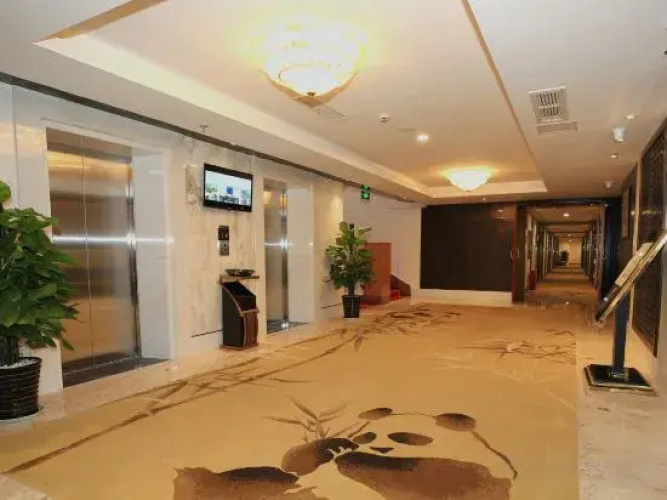 Panda Hometown Hotel