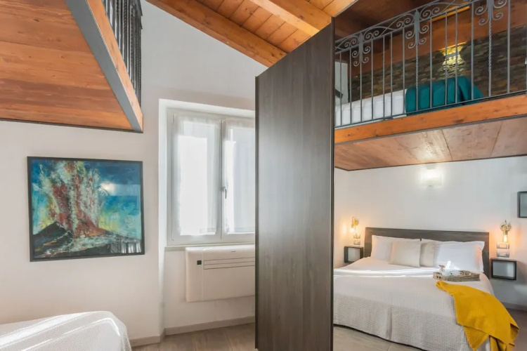 Domus 4 in Como in Como