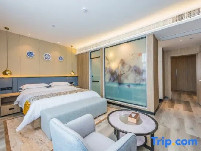 1 Bedroom Suite