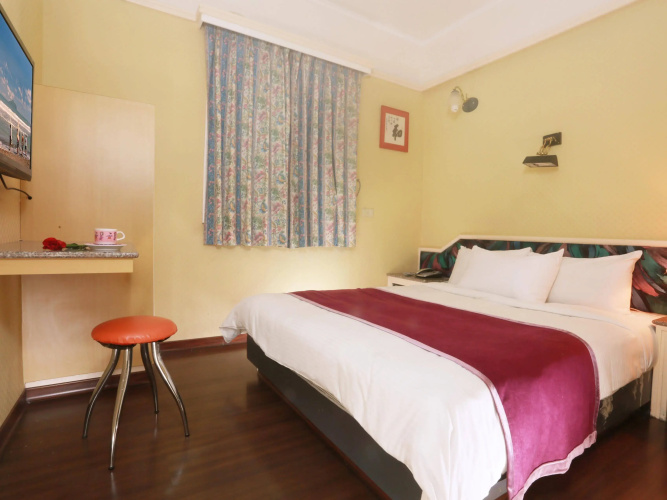 King Town Hotel