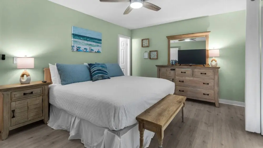 2br/2.5ba, Pool, Tennis, Beach Access!
