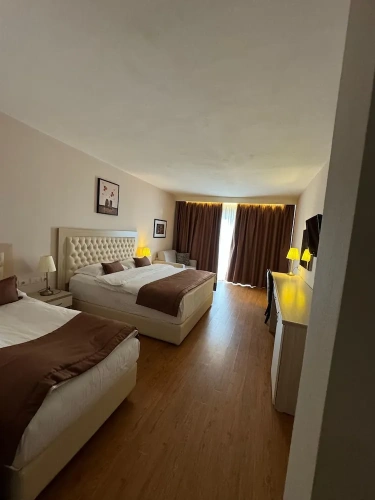 Standard Triple room with sea view