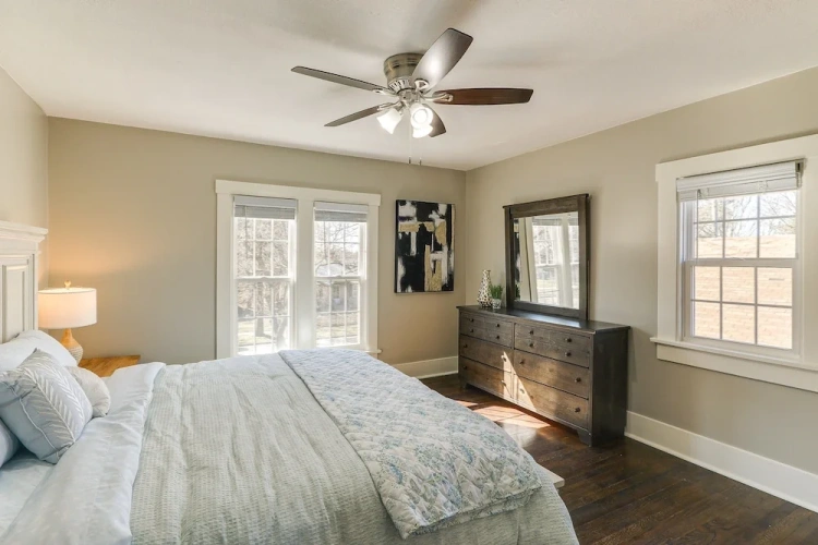 3 Bedrooms Cottage
