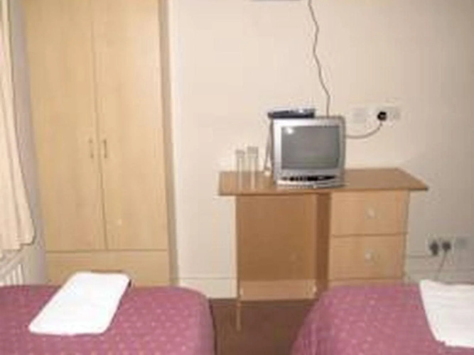 A to Z Hotel