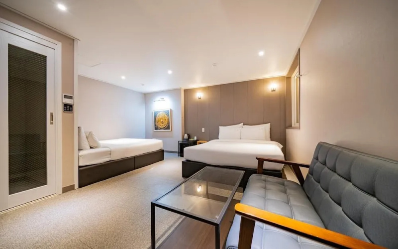 ymotel