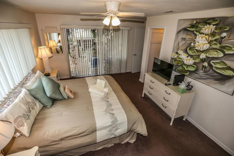 5167Estero