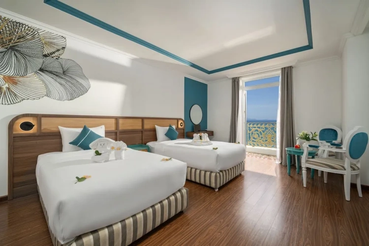 Twin Suite with balcony and with ocean view