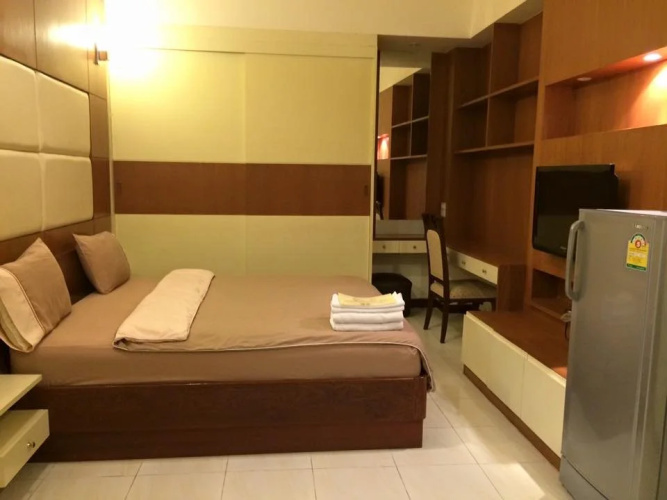 Eight Ville Apartment