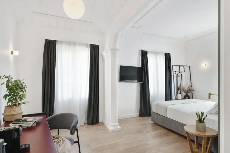 Executive Double room with city view