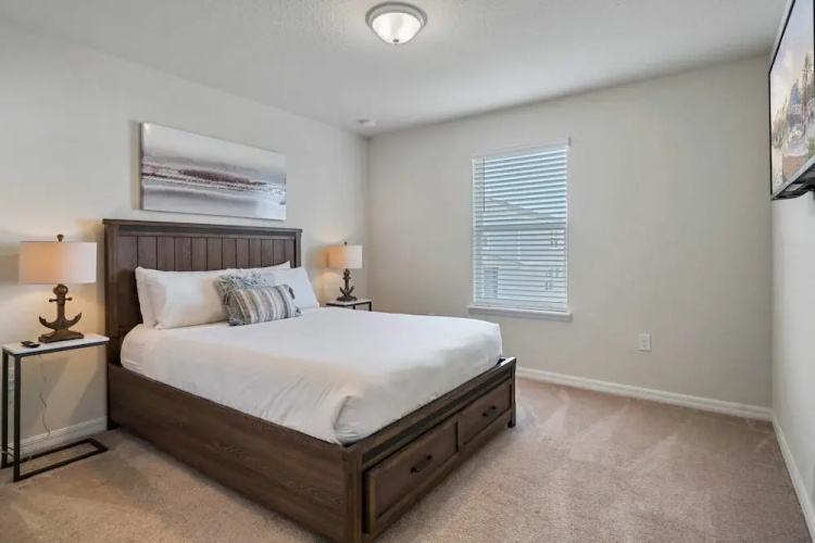 2211 Lelani Circle