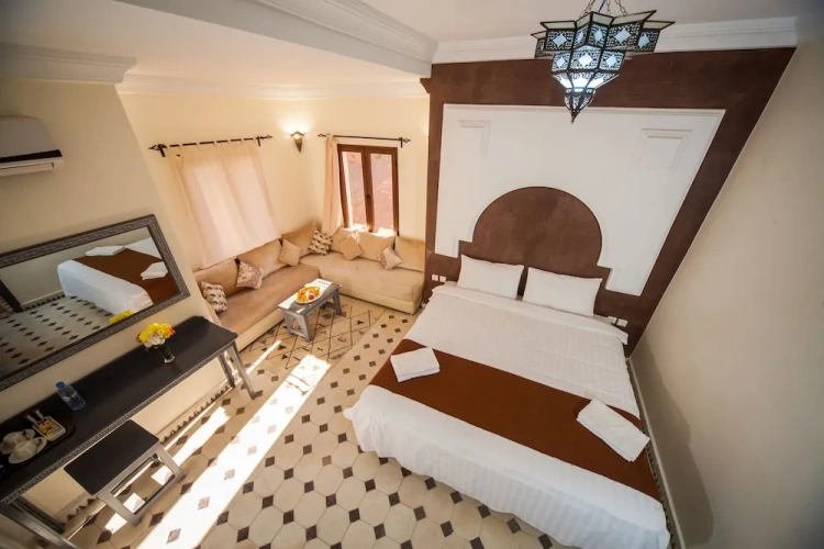 Standard Double room with view