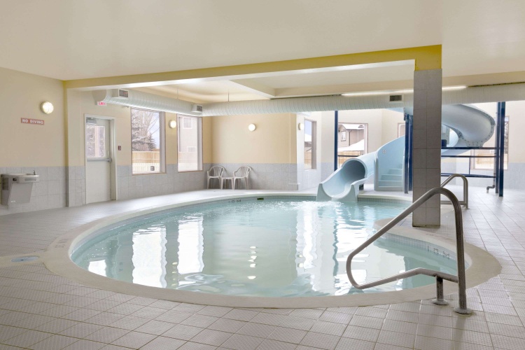 Days Inn By Wyndham Moose Jaw photo 11