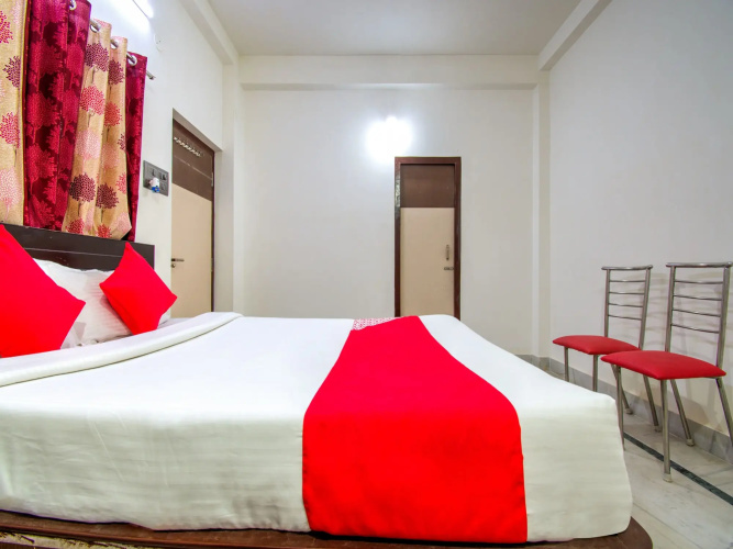 OYO 24849 Madhuram Vihar