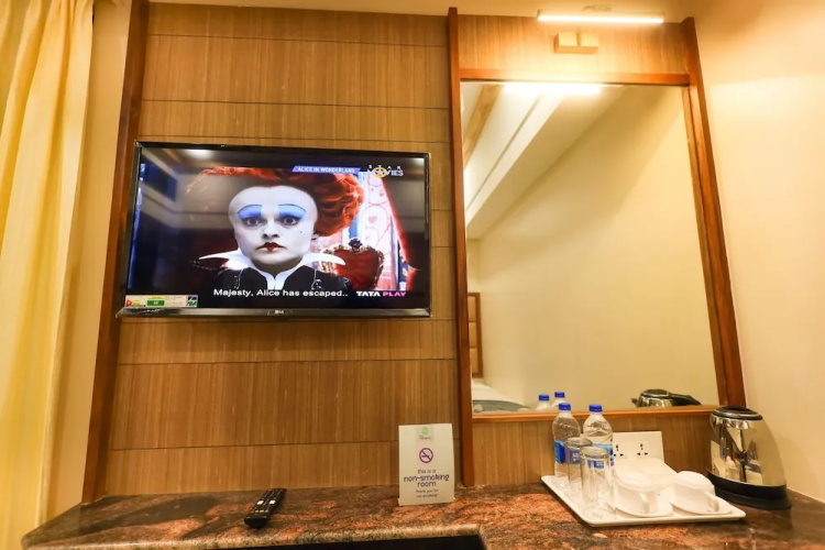 Hotel Grand Sabarees