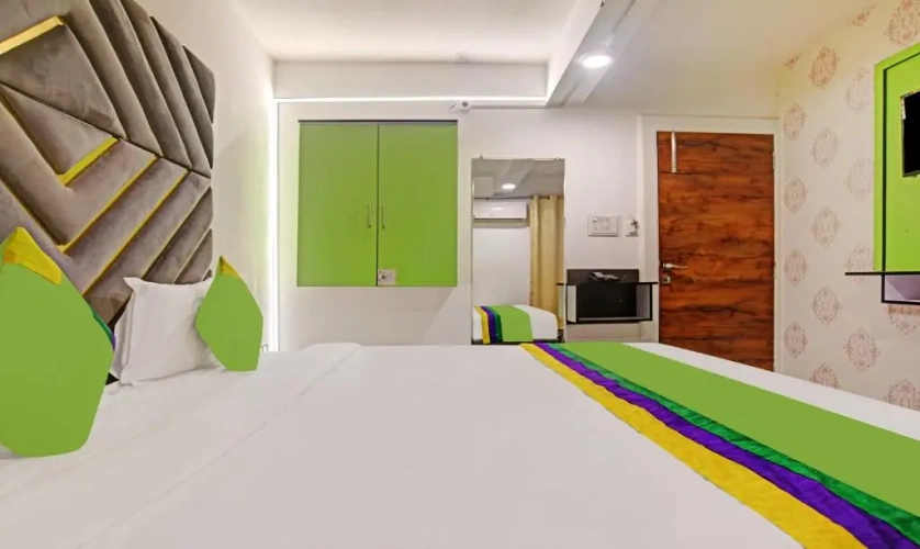 Deluxe Double room