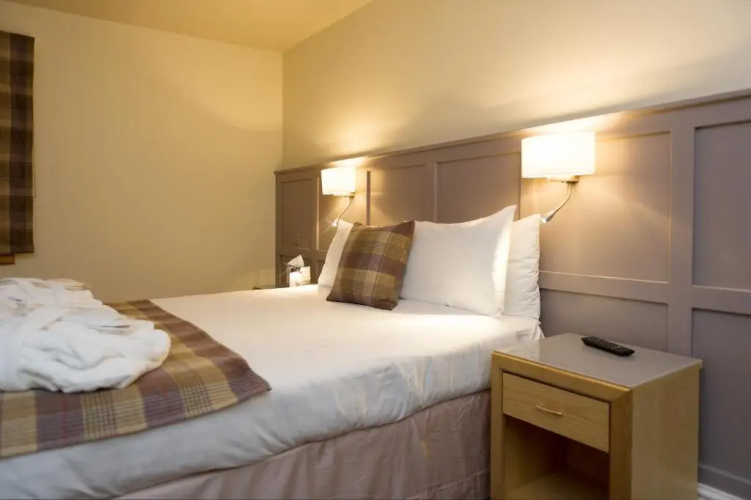 The Royal Victoria Hotel