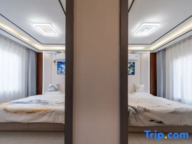 Deluxe Family Suite