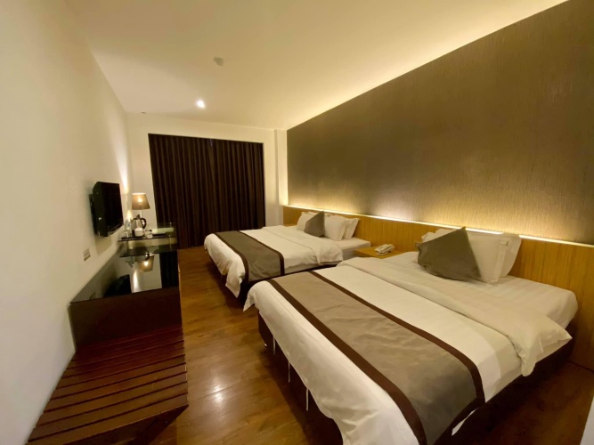 Premier room