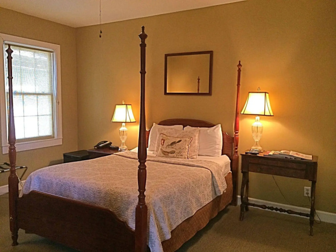 Barksdale House Inn