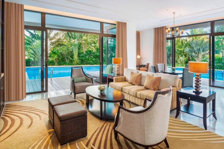 1 Bedroom Double Suite with balcony and Lagoon view
