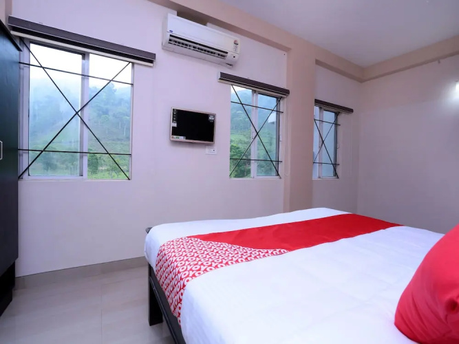 OYO 12964 Homelinks