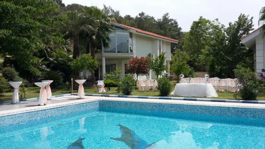 Realty Best Villas
