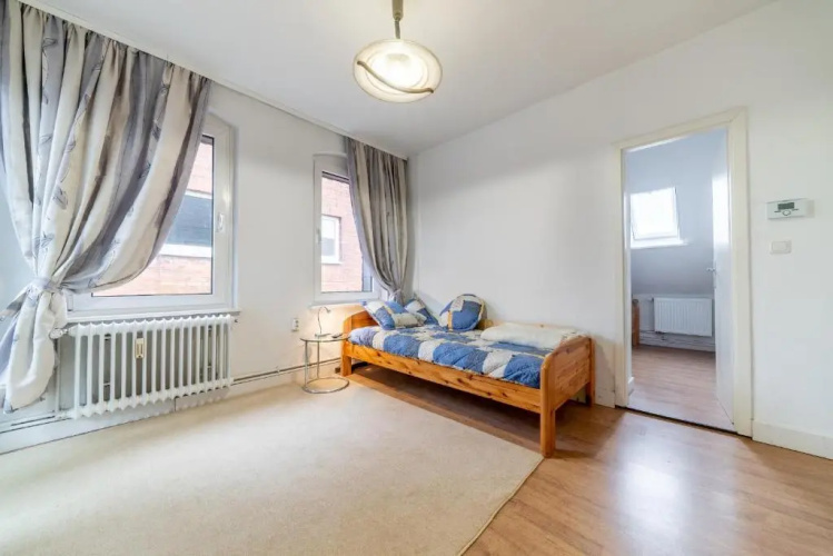 Id 6956 - Private Apartment