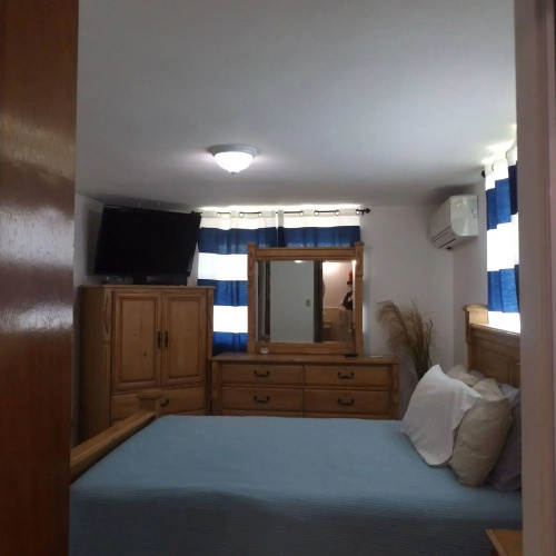 Front Beach Luxury Apartment