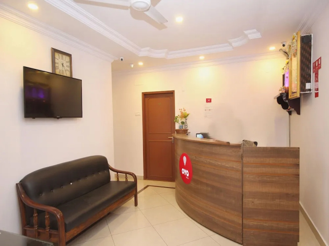 OYO 5340 SR Legend Inn