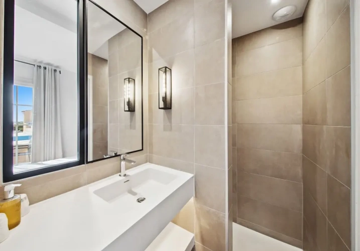 Superior Double room with balcony and with sea view