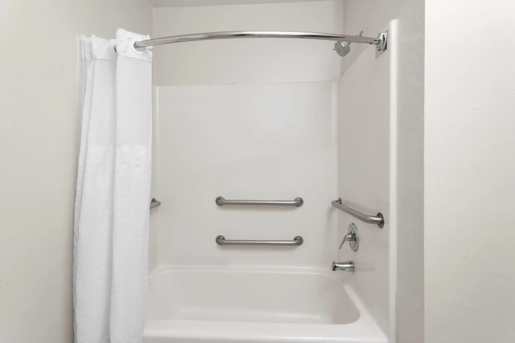 Hawthorn Extended Stay by Wyndham Naples