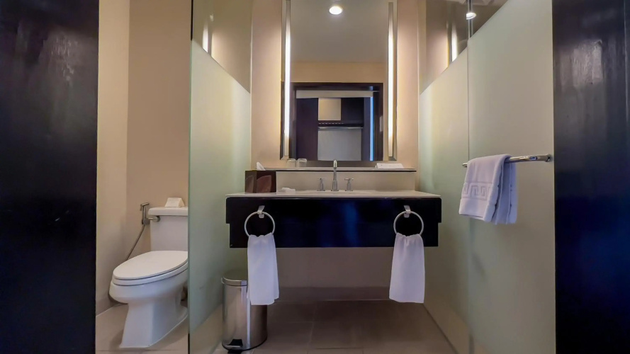 Taal Vista Hotel