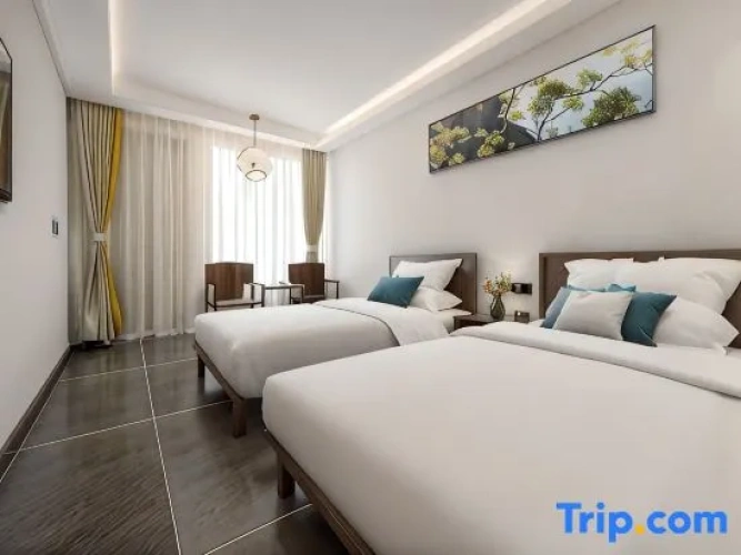 Standard Twin room with mountain view