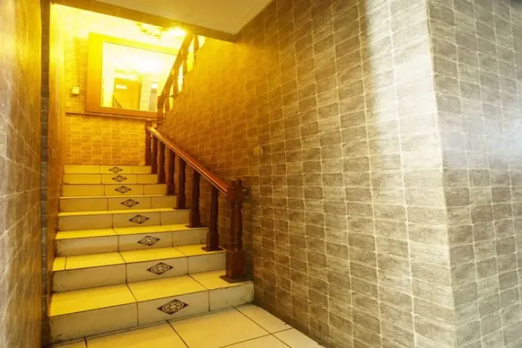 OYO 93132 Modom Homestay