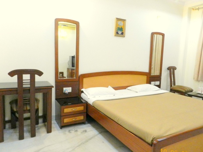 Deluxe Double room with view