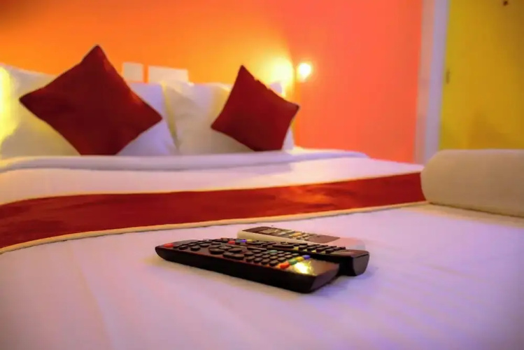 Naksha Tree Hotels Honey Crest