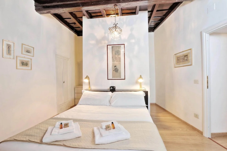 Rome Accommodation - Altemps