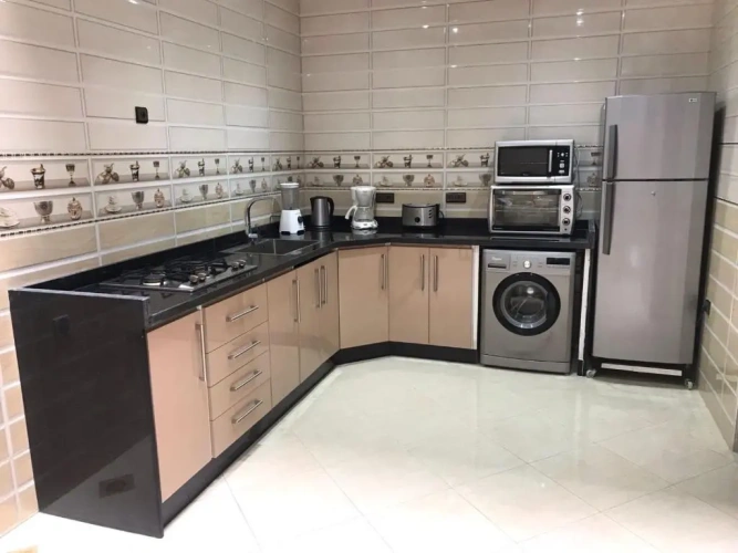 3 Bedrooms Apartment