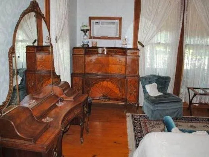 Angel Rose Bed & Breakfast