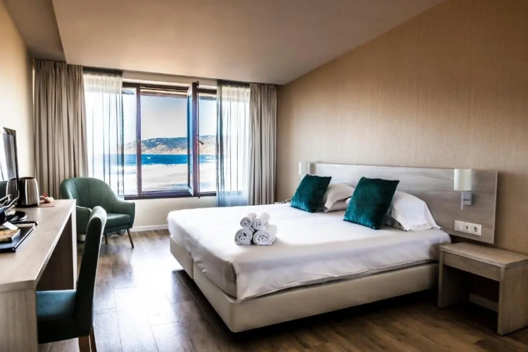 Standard room with sea view