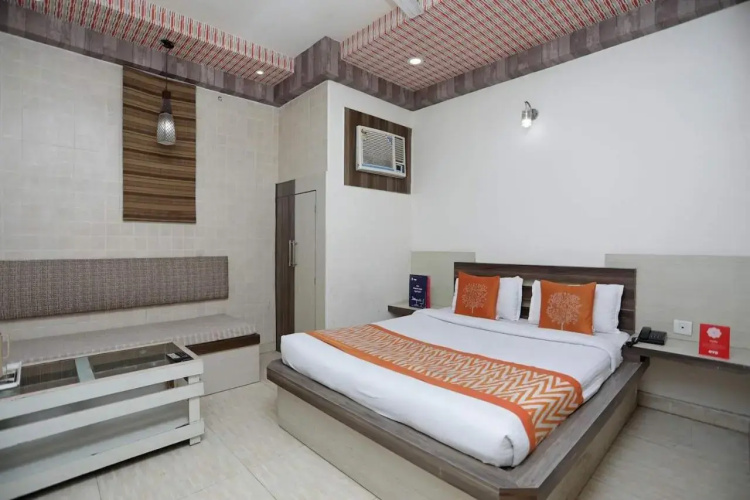 Hotel Gagan Plaza