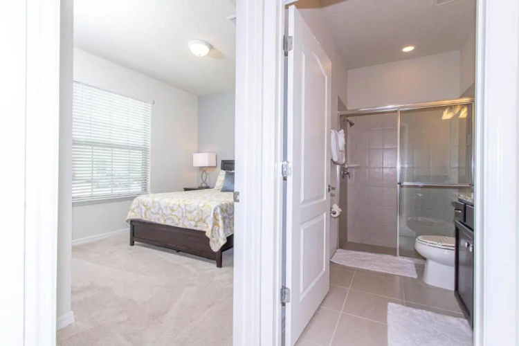Splendid 5 Bd w/ Pool @ Windsor Westside 8921