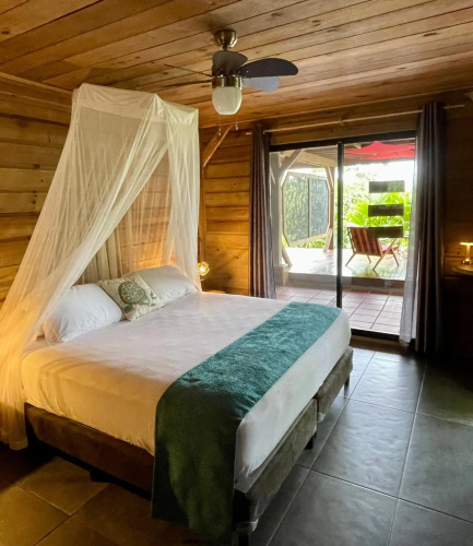 Eden Jungle Lodge