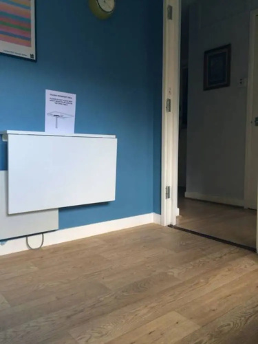 1 Bedroom Studio Flat With Free Parking Sleeps 2