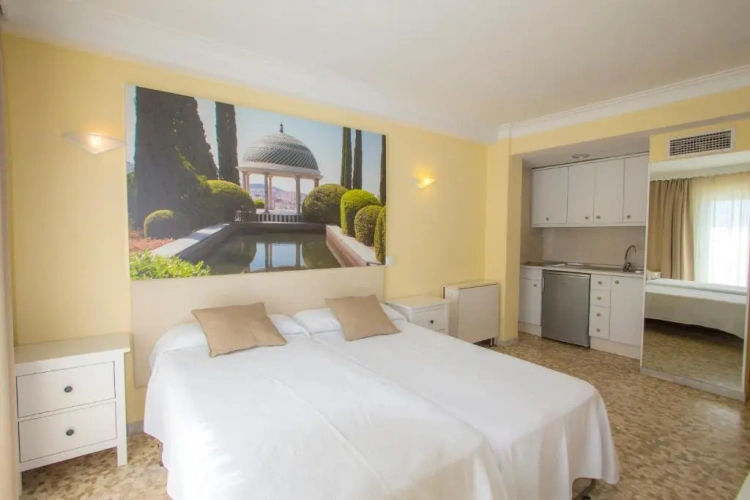 Studio with balcony and with sea view
