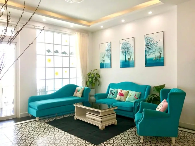 Apartment with balcony