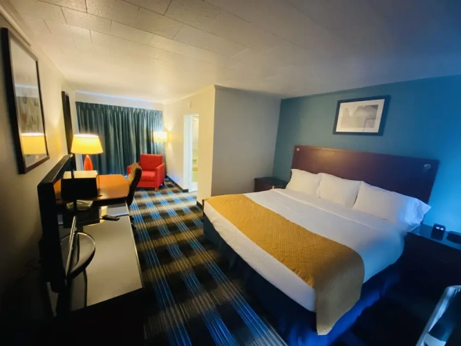 Standard Double room with partial view