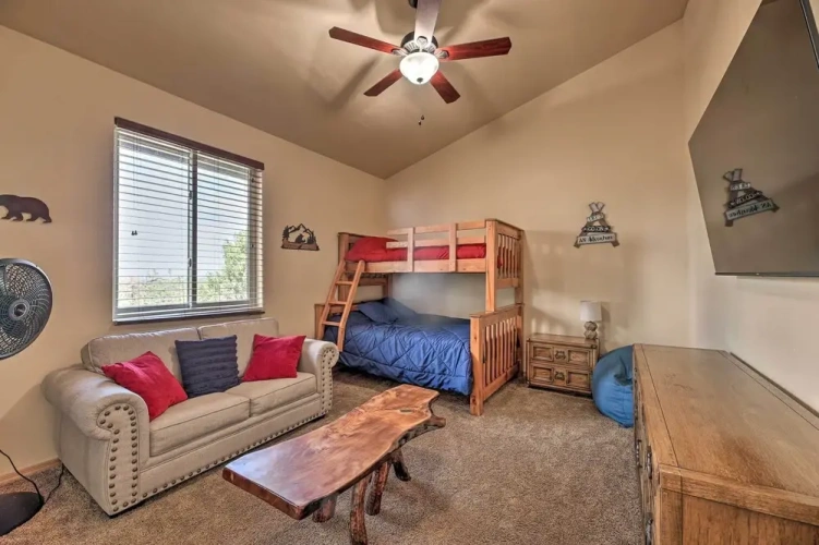 3 Bedrooms Cottage