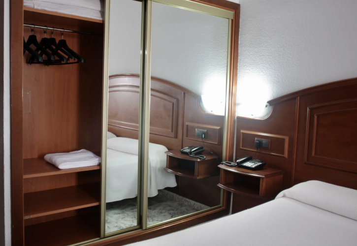 Hotel Tropical