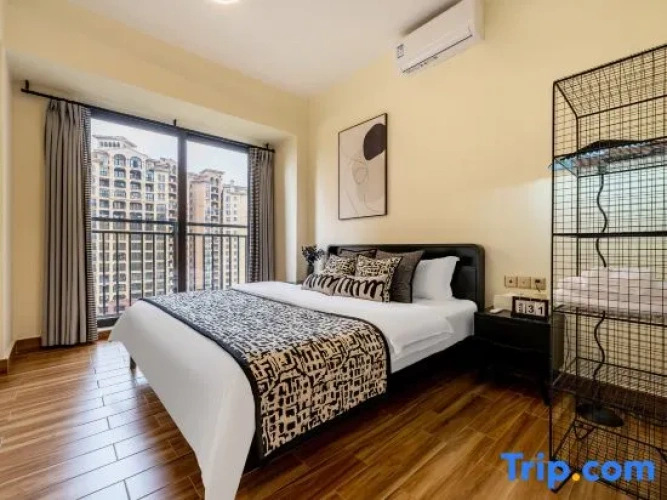 1 Bedroom Single Suite